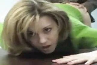 Thủ dâm bằng máy phim nhật bản xxx rung giúp thư giãn cho một quý cô dâm đãng.