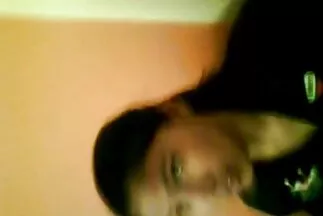 Hai cô gái đụ với một người đàn ông căng thẳng phim nhật bản xxx và mạnh mẽ.