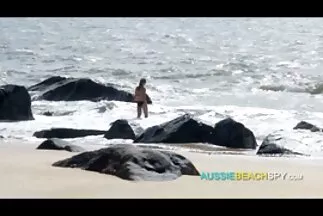 Người yêu mặc váy vô xxx gay nhat độ vui vẻ với hai cô bạn gái.