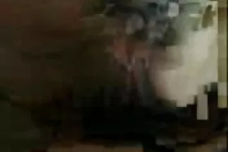 Một xxx hay nhất cô gái trẻ mặc áo lót vào để thủ dâm.