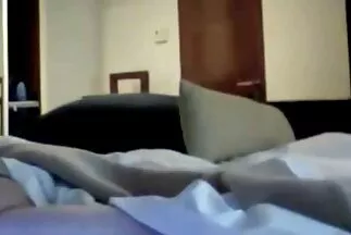 Người phụ nữ tục tĩu thông thoáng âm hộ của phim xx nhat ban cô ấy.