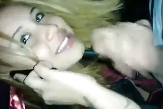 Thành viên tóc vàng đi giày cao gót tích cực clip xxx nhật nhảy.