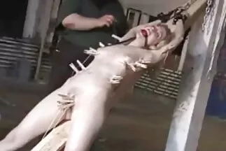 Sex với một y tá đã xảy ra xlxx nhat với một chàng trai trẻ.