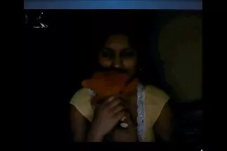 Chó cái đam mê dùng tay xoa xxx học sinh nhật bản mũ và hoàn thành.