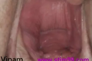 Quý xxx hd nhat bà tóc đen oi bức đút dương vật giả vào lồn