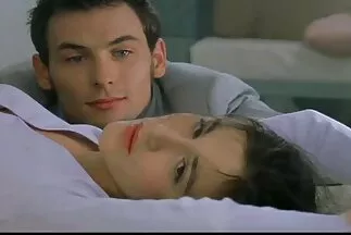 Gái xinh khỏa thân tạo dáng trước ống kính. xxx video nhật