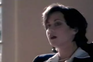 Hai gã đụ một cô gái tóc xxx sex nhat ban vàng với bộ ngực tuyệt vời.