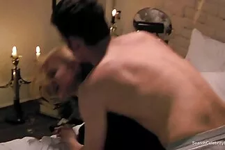 Người yêu thể thao kéo xxx nhật bản một cô gái tóc vàng lên tinh ranh.