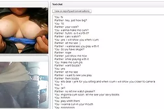 Ngay trong vườn, cô liếm âm hộ người lớn với mu sex xxx nhat lông.