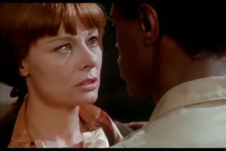 Sinh viên nóng đụ một anh chàng với video xxx nhat ban pussies của họ.