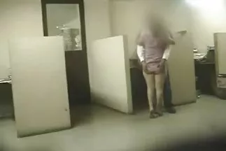 Địt em gái xinh đi massage chuyển thành địt nhau xxx gay nhat cuồng nhiệt trên giường.