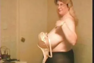 Thanh niên fifa nhiệt nhat ban xxx tình liếm dương vật hưng phấn của nam.