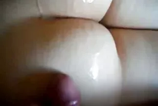 Cô gái tóc vàng nóng bỏng quyến rũ xxx mới nhất một người đàn ông vì tình dục.