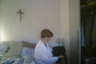 Thiếu nữ xxx video sex nhat ban mảnh khảnh tạo dáng khỏa thân trên bãi biển.