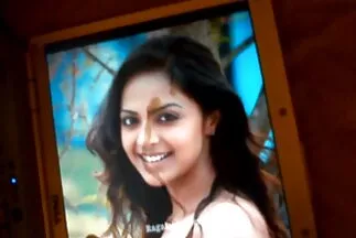 Con đĩ cười trao thân cho đàn ông bên xxx sex nhat bể bơi.