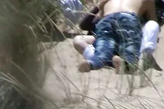 Các cô xxx nhật bản hay gái đang liếm mũ trên ban công xinh đẹp.